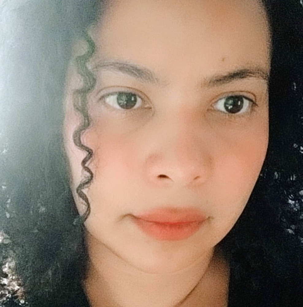 Meet your Posher, Xenia